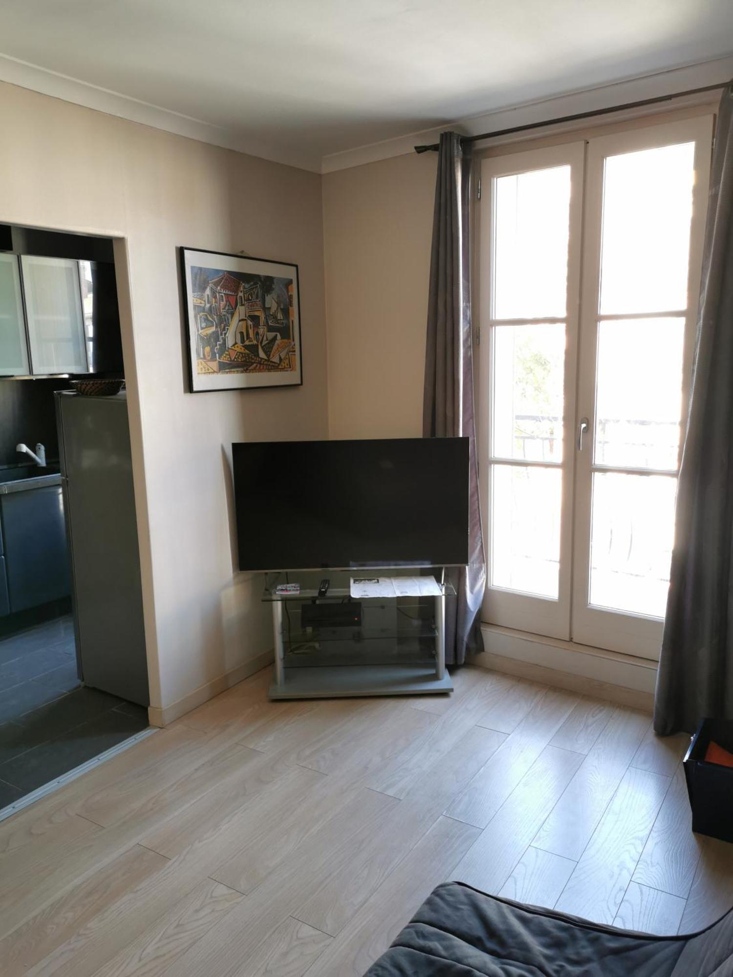 Confortable Appart 1Er Etage Centre Ville Netflix Béziers Eksteriør bilde